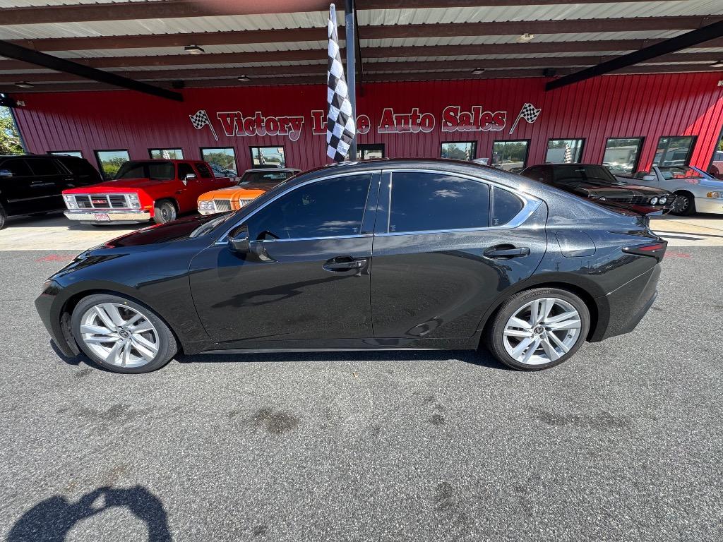 2021 Lexus IS
