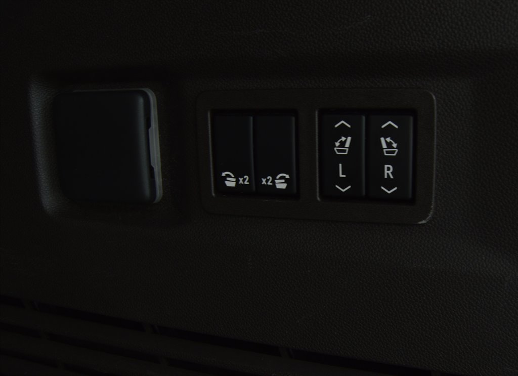 2022 Chevrolet Tahoe LT photo