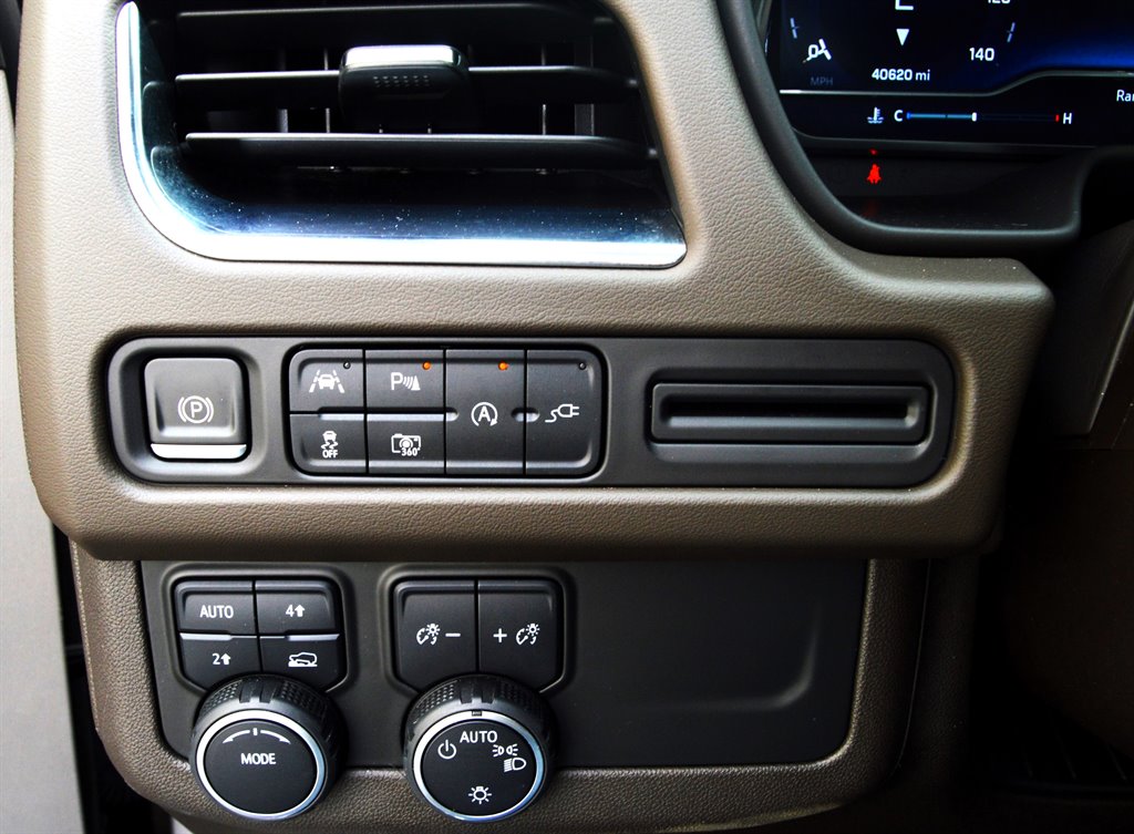 2022 Chevrolet Tahoe LT photo
