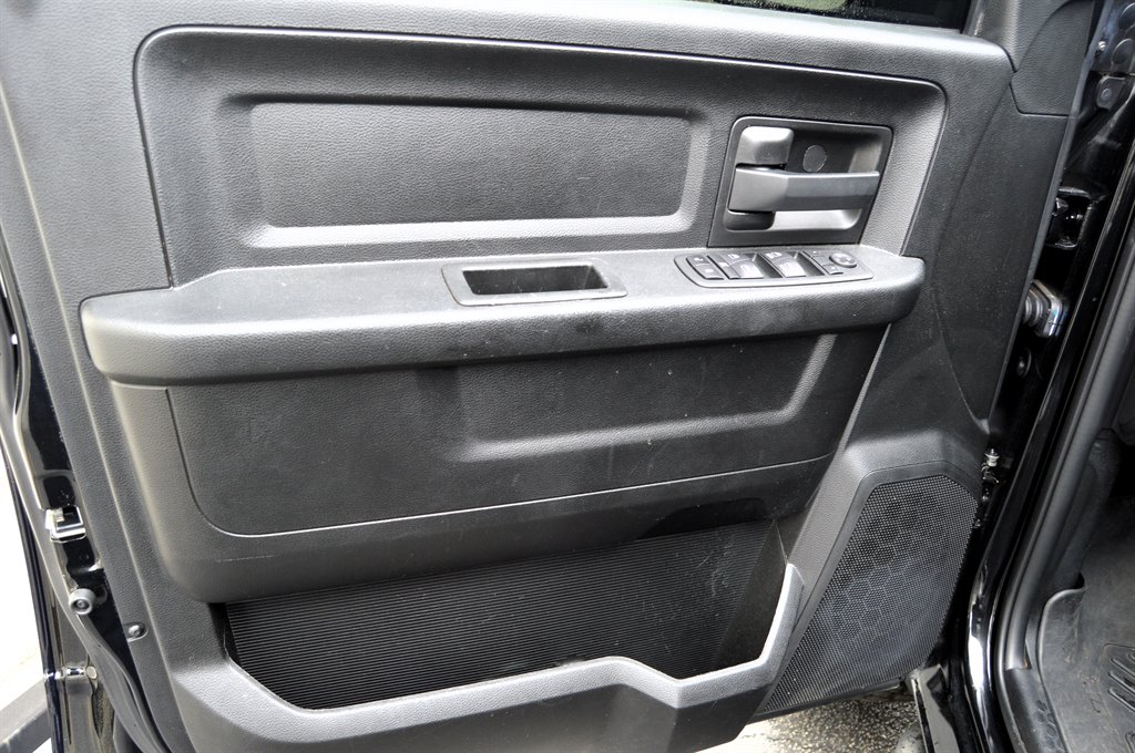 2020 RAM 1500 DS Tradesman photo