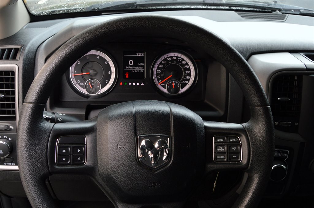 2020 RAM 1500 DS Tradesman photo