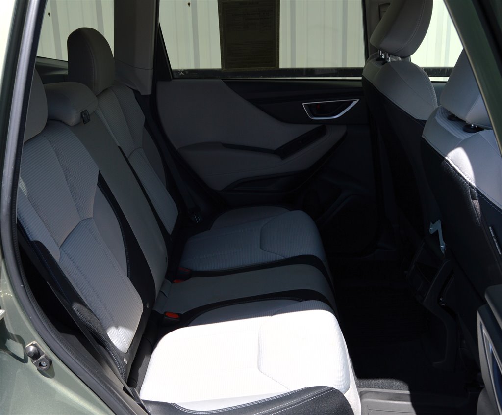 2021 Buick Encore Convenience photo