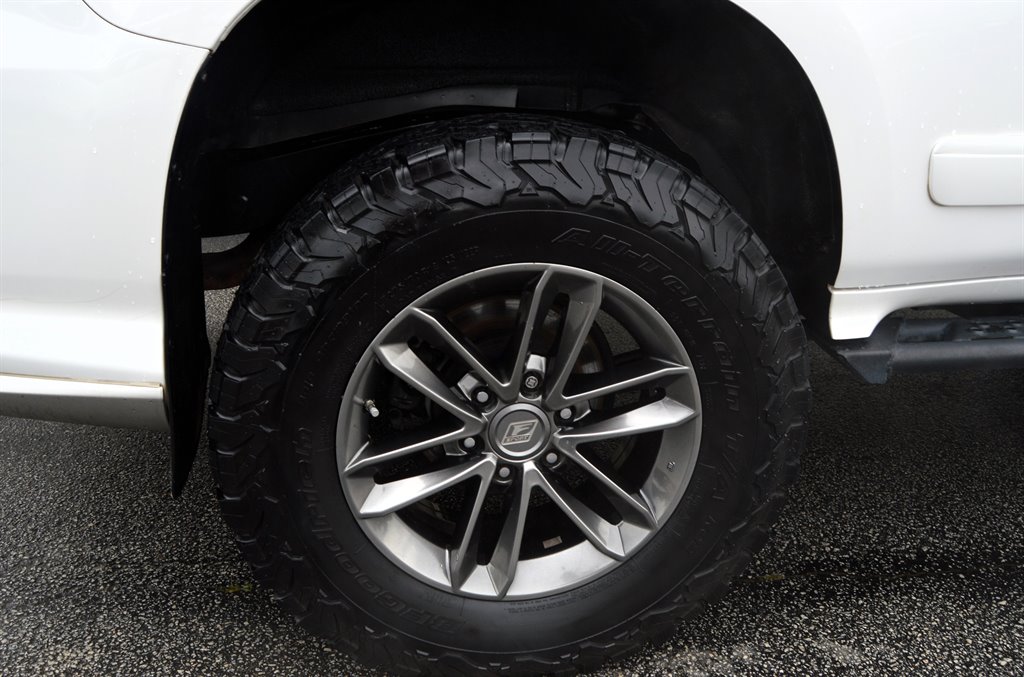 2017 Lexus GX 460 photo