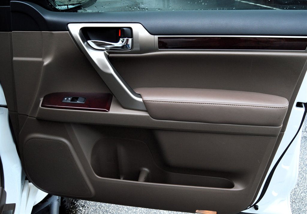 2017 Lexus GX 460 photo