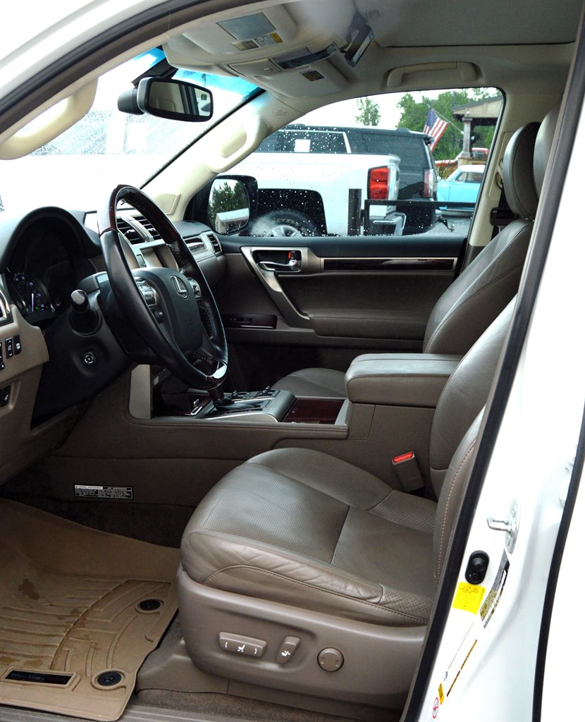 2017 Lexus GX 460 photo