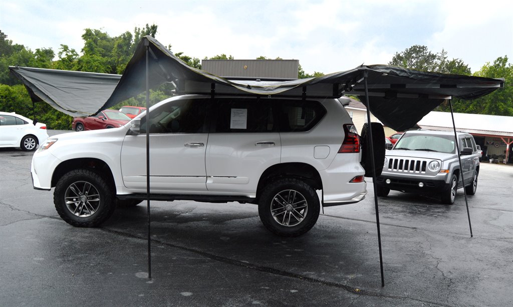 2017 Lexus GX 460 photo