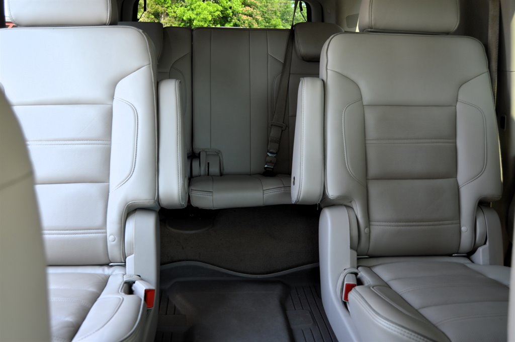 2019 GMC Yukon XL 1500 Denali photo