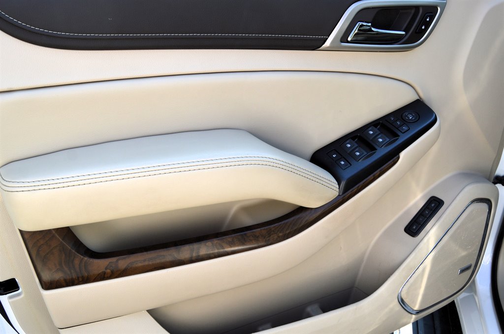 2019 GMC Yukon XL 1500 Denali photo