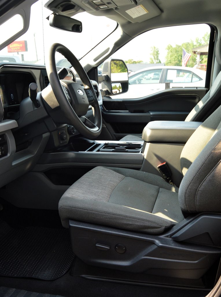 2013 Nissan Frontier S photo
