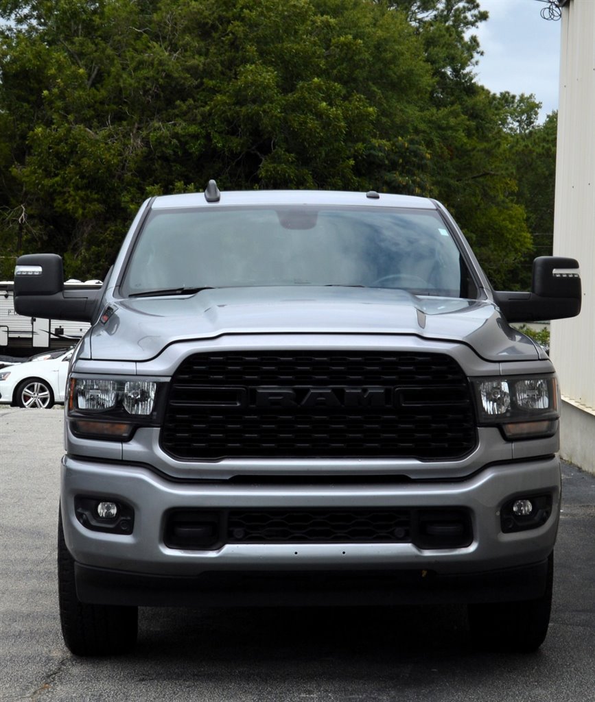 2024 Ram 2500 Big Horn photo 3