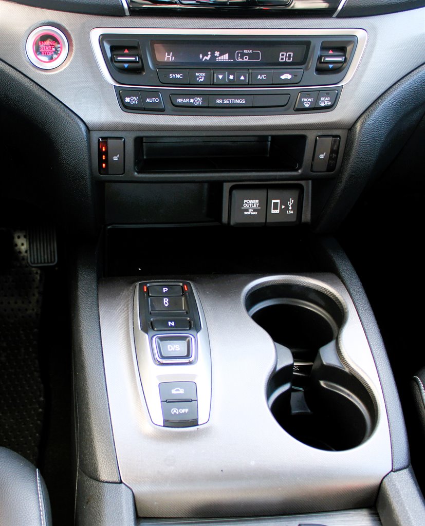 2022 Honda Ridgeline - $31,950