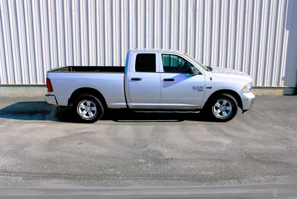 2019 Ram 1500 Classic - $23,950