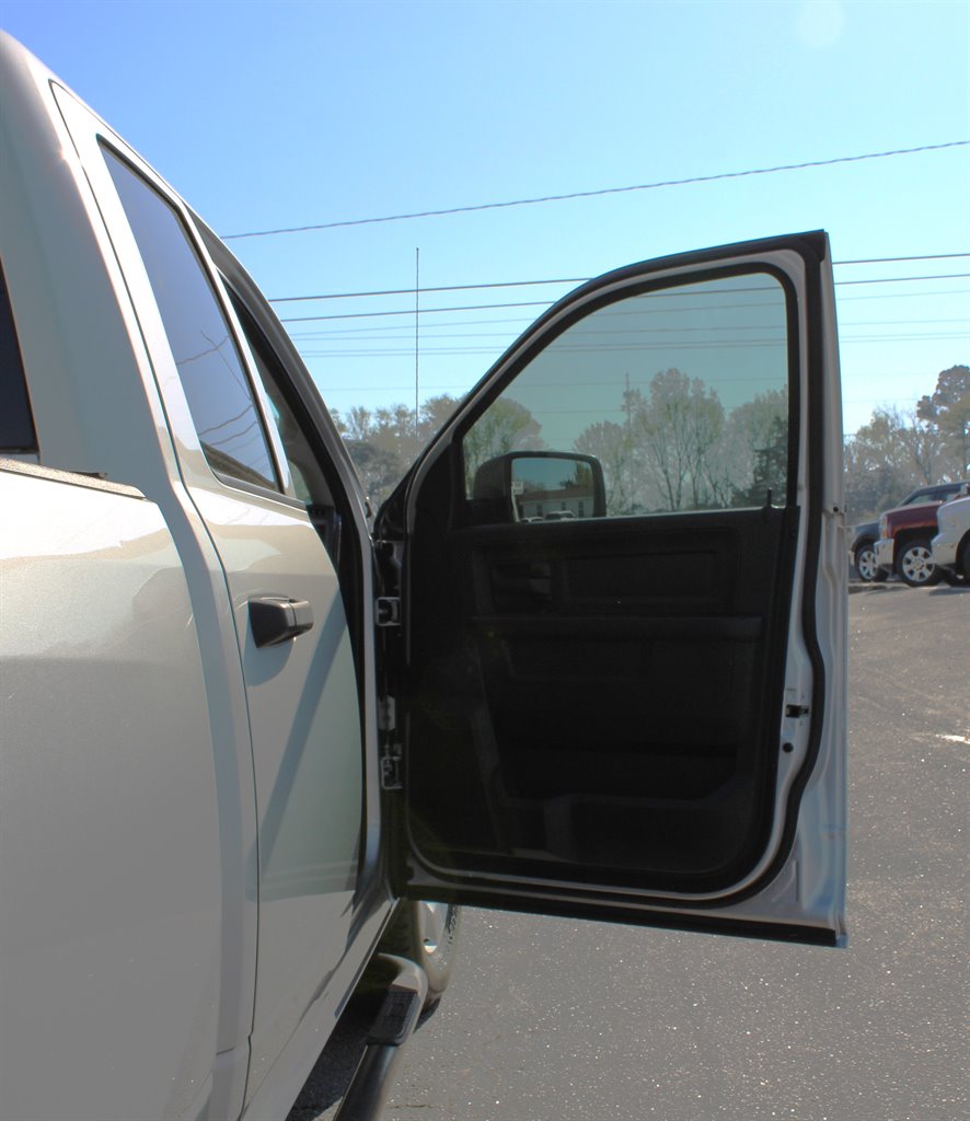 2019 Ram 1500 Classic - $23,950