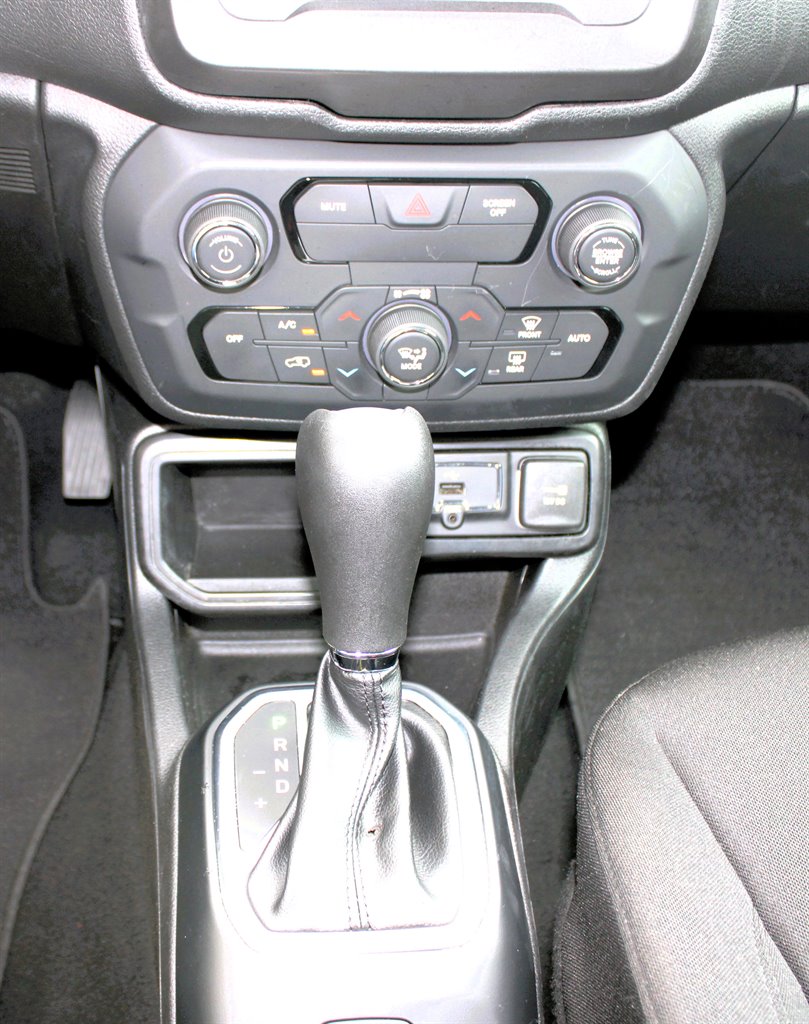 2020 Jeep Renegade - $15,950