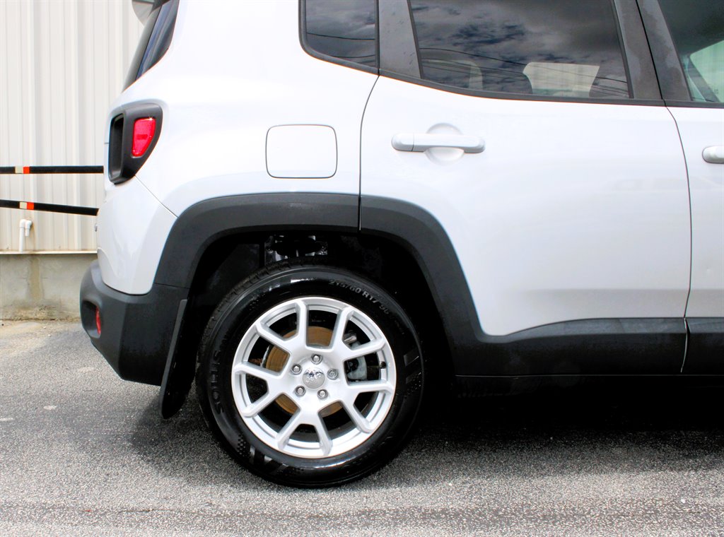 2020 Jeep Renegade - $15,950