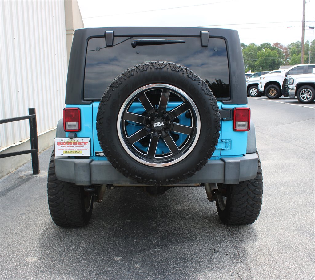 2018 Jeep Wrangler - $18,950