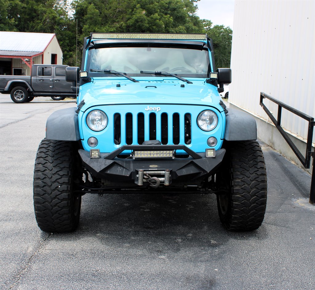 2018 Jeep Wrangler - $18,950