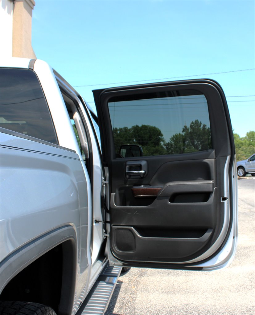 2018 GMC Sierra - $26,950