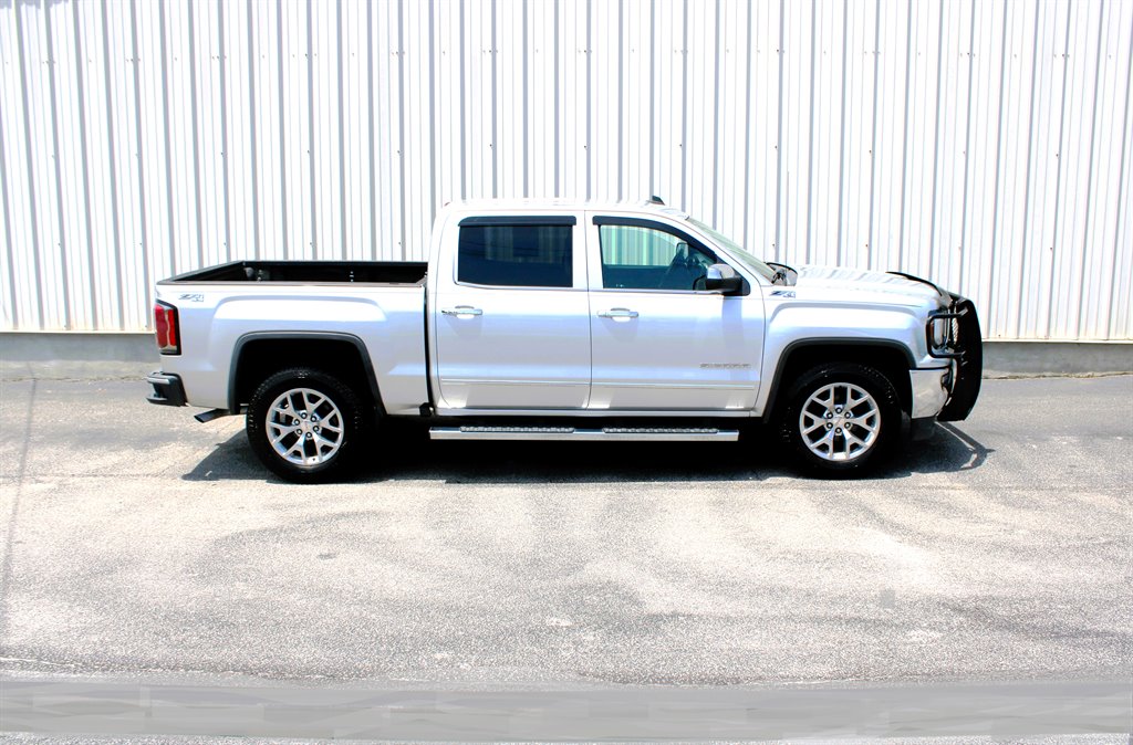 2018 GMC Sierra - $26,950