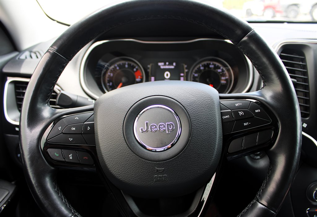 2021 Jeep Cherokee - $19,950