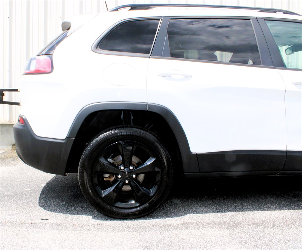 2021 Jeep Cherokee - $19,950