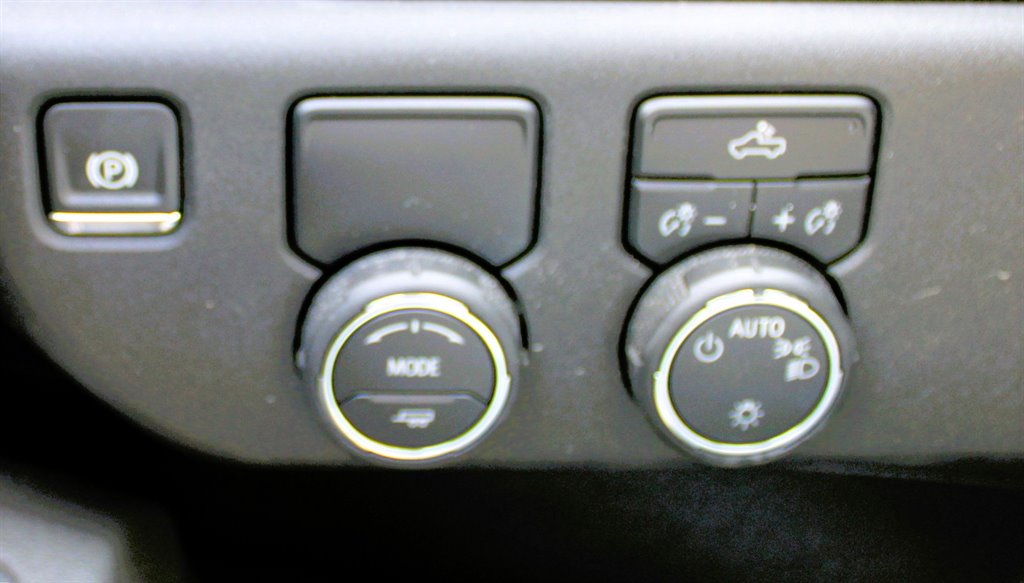 2025 Chevrolet Silverado 1500 - $43,950