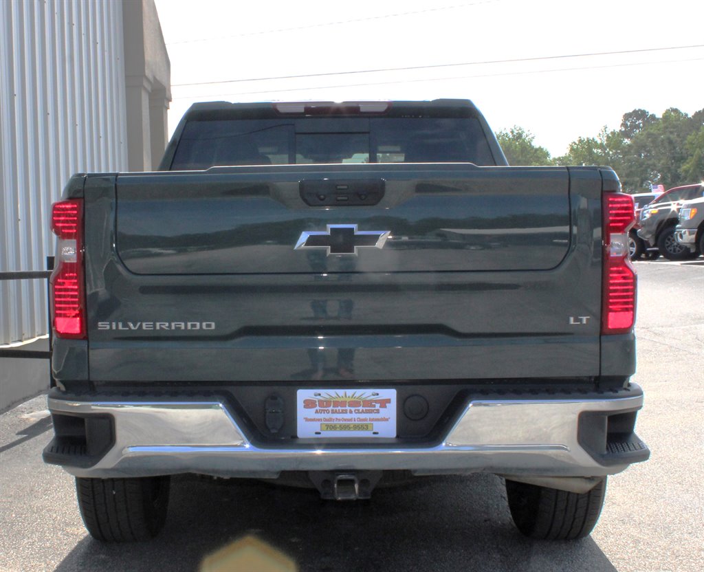 2025 Chevrolet Silverado 1500 - $43,950