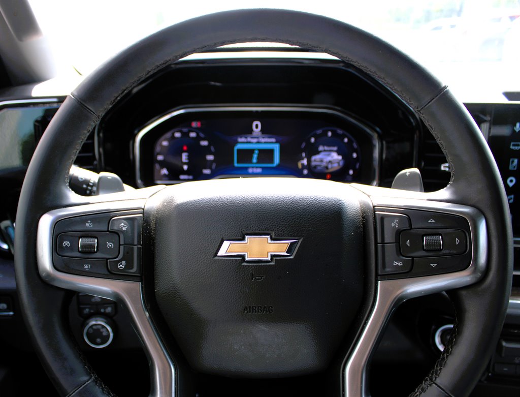 2025 Chevrolet Silverado 1500 - $43,950