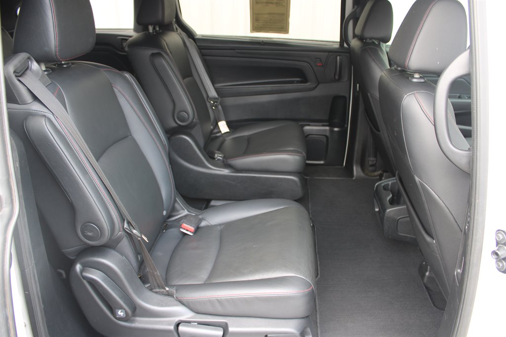 2023 Honda Odyssey - $35,950