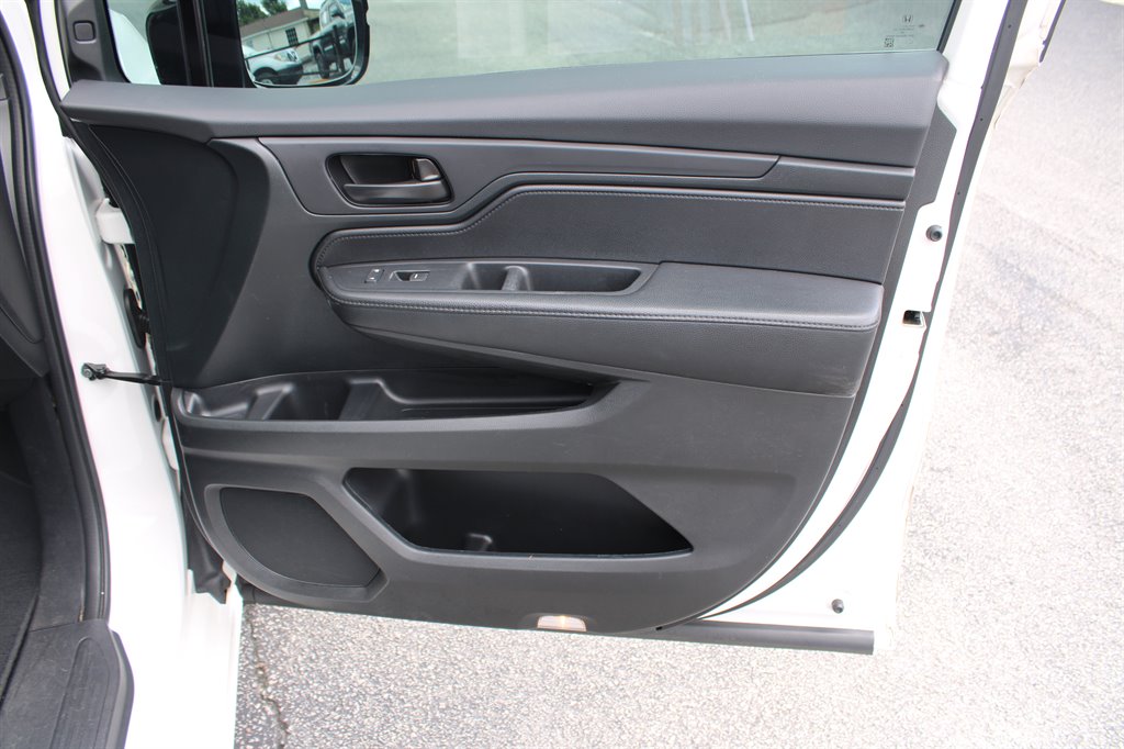 2023 Honda Odyssey - $35,950