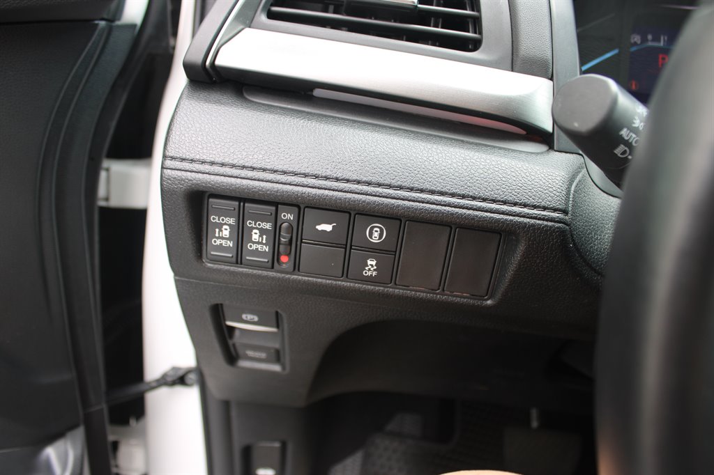 2023 Honda Odyssey - $35,950