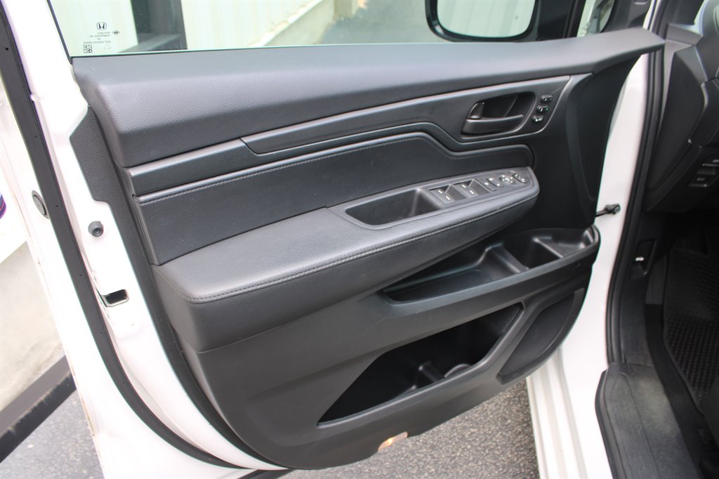 2023 Honda Odyssey - $35,950