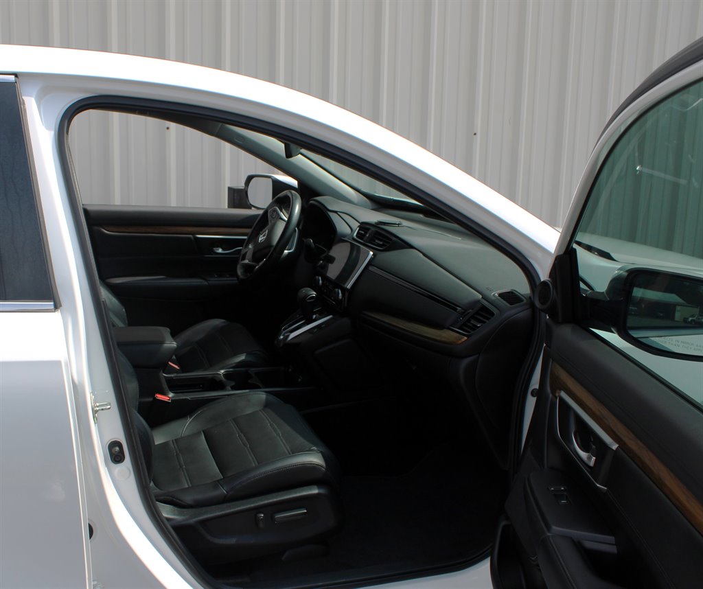 2020 Honda CR-V - $25,950