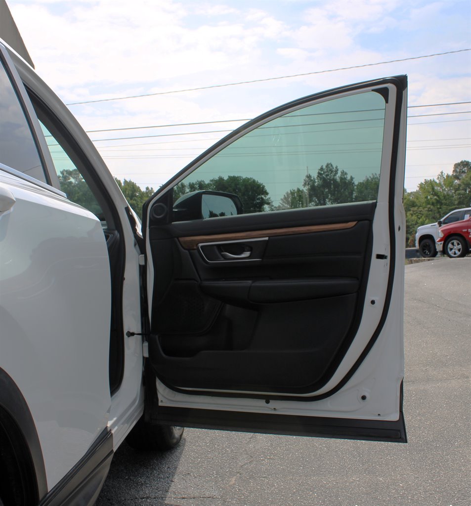 2020 Honda CR-V - $25,950