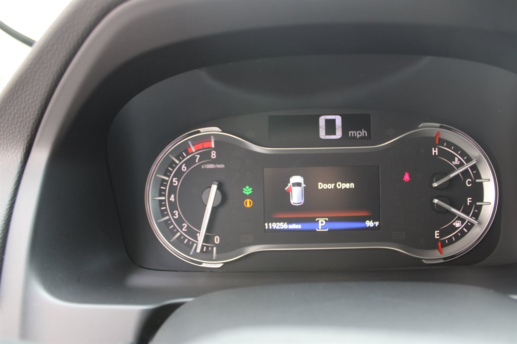 2017 Honda Pilot - $17,950