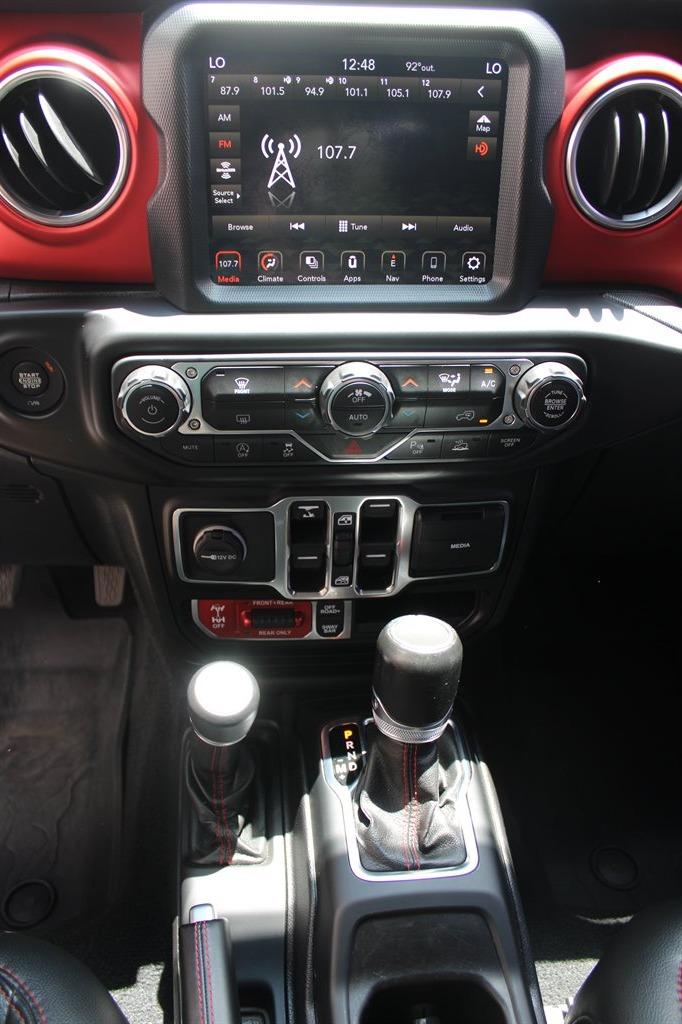 2020 Jeep Gladiator - $27,950