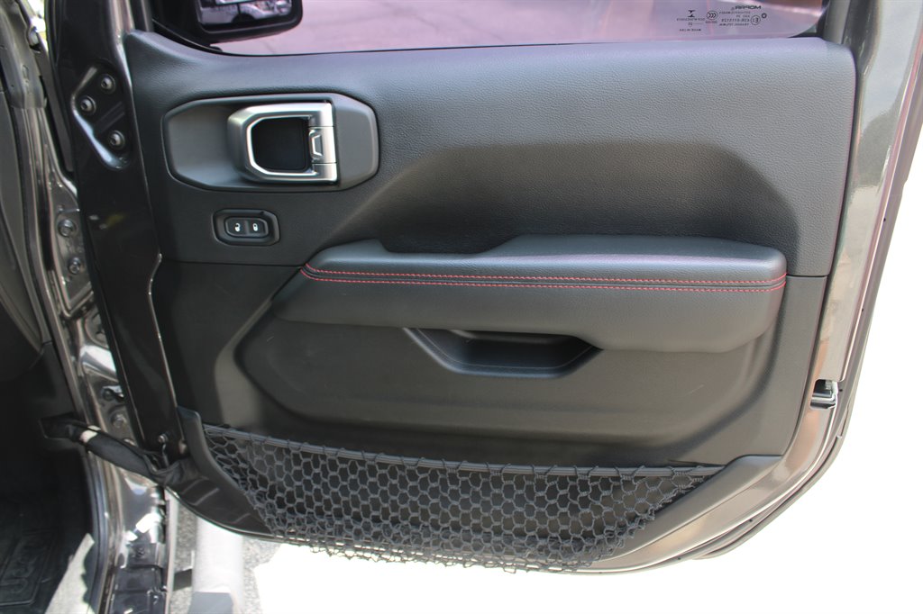 2020 Jeep Gladiator - $27,950