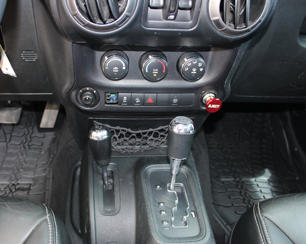2018 Jeep Wrangler - $18,950