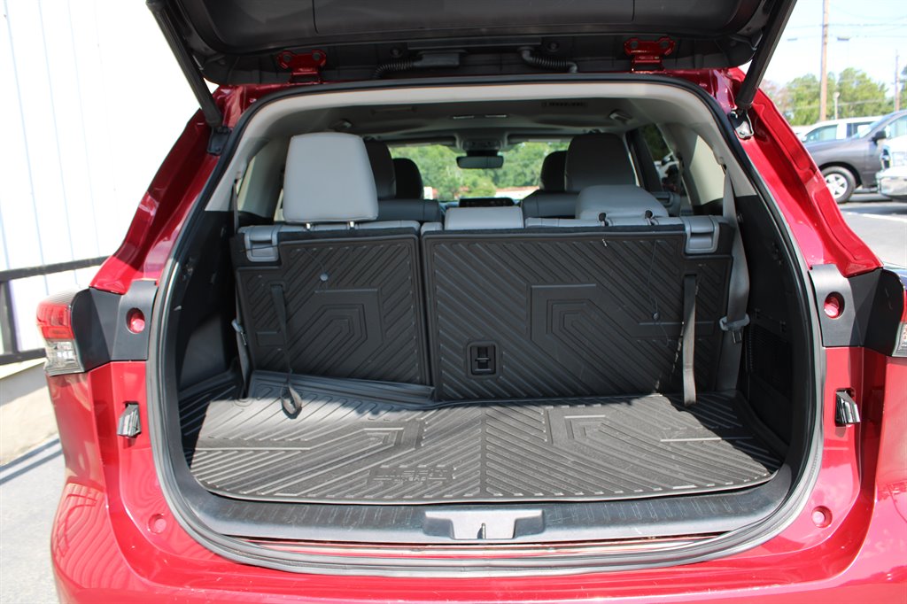 2020 Toyota Highlander - $26,950