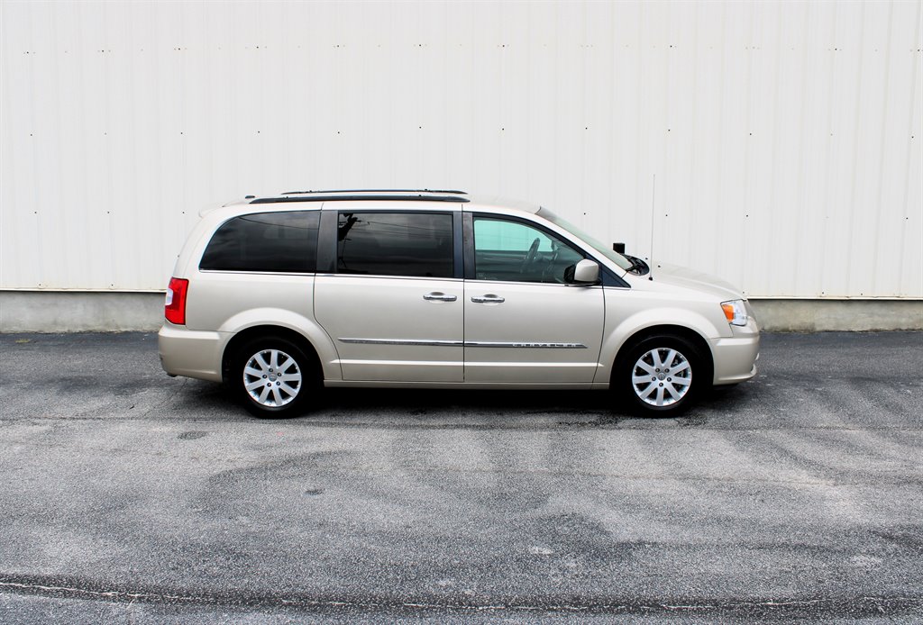 2015 Chrysler Town And Country