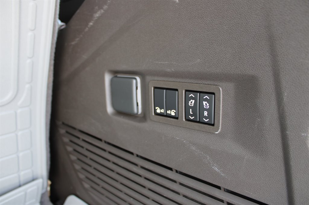 2022 Chevrolet Tahoe - $49,950