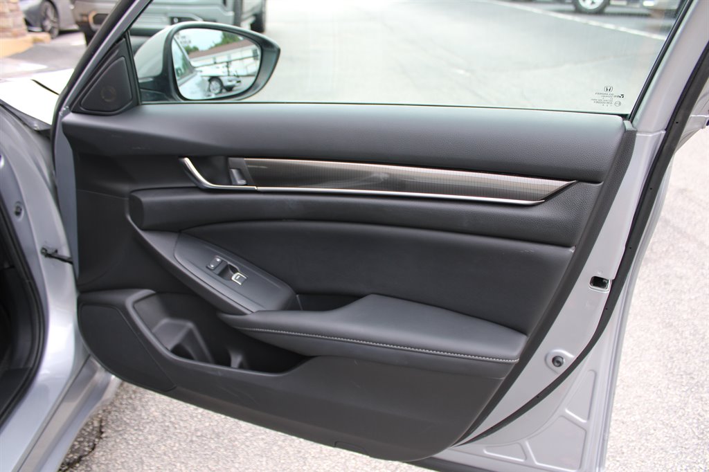 2020 Honda Accord - $22,950