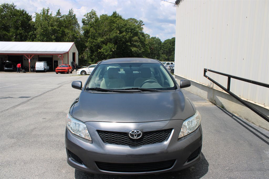 2009 Toyota Corolla - $9,950