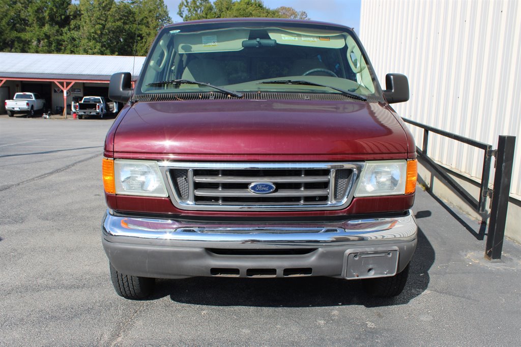 2006 Ford E-350 - $13,950