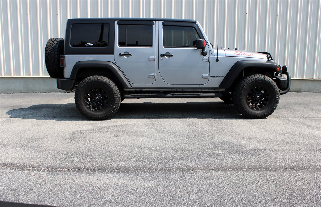 2013 Jeep Wrangler - $14,950