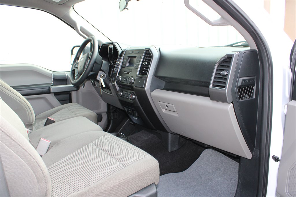 2017 Ford F150 - $18,950