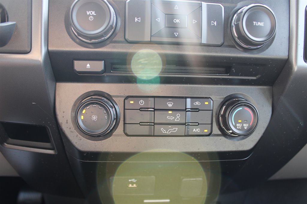 2017 Ford F150 - $18,950