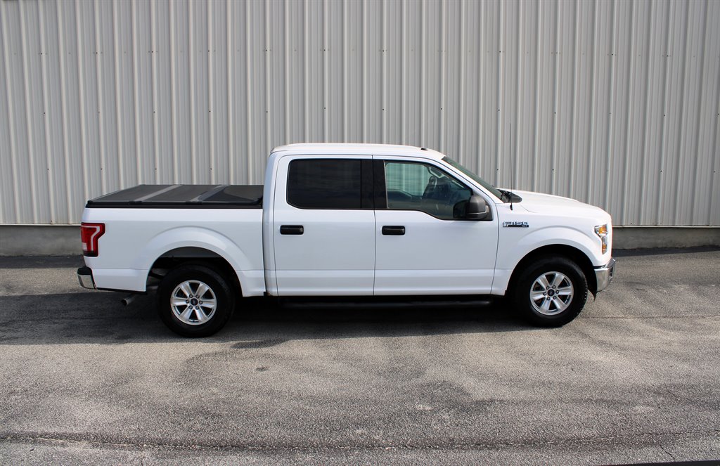 2017 Ford F150 - $18,950