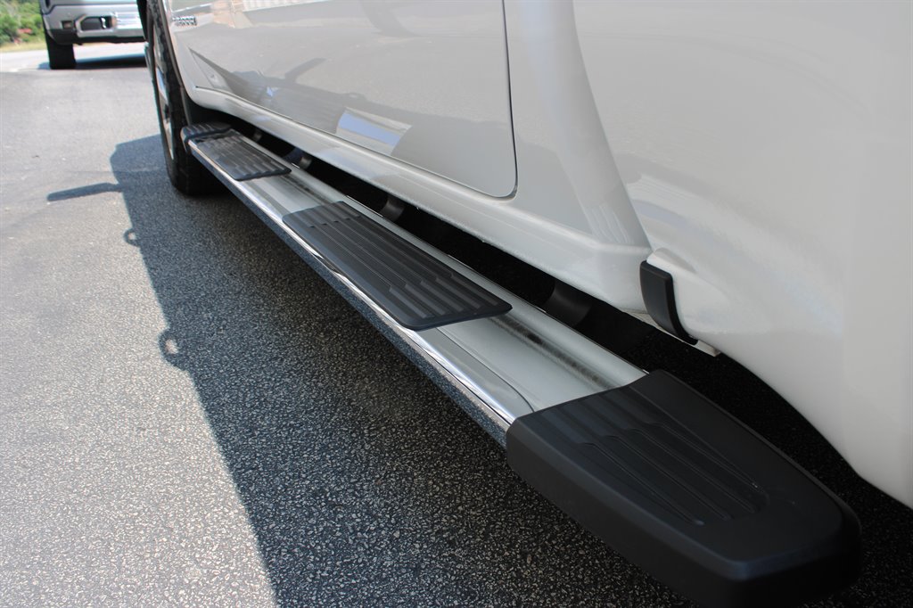 2025 GMC Sierra 1500 - $54,950