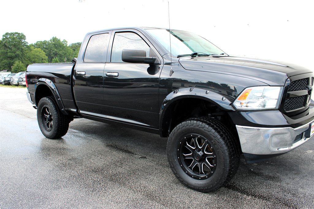 2016 Ram 1500 - $21,950